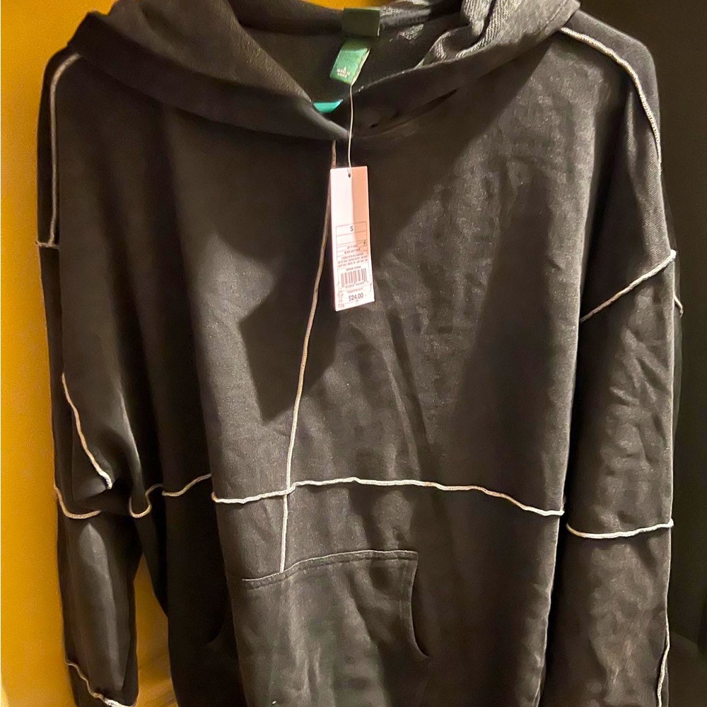 Women black hoodie